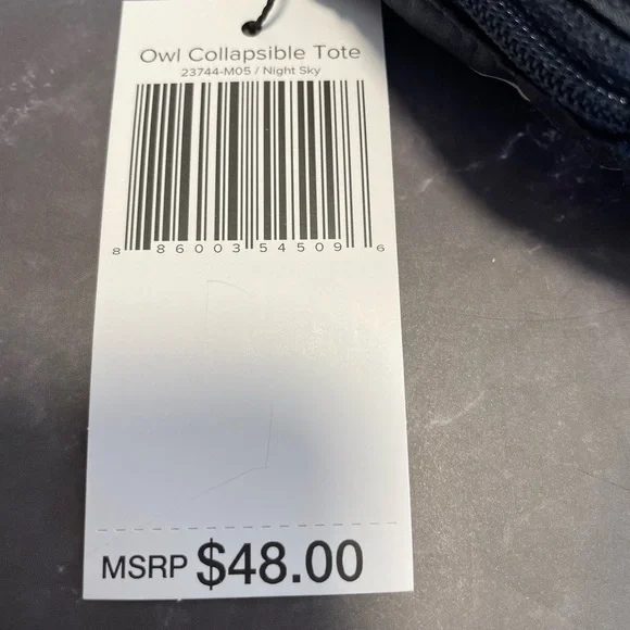 NWT Vera Bradley Owl Collapsible Tote in Night Sky Keychain - Picture 4 of 12